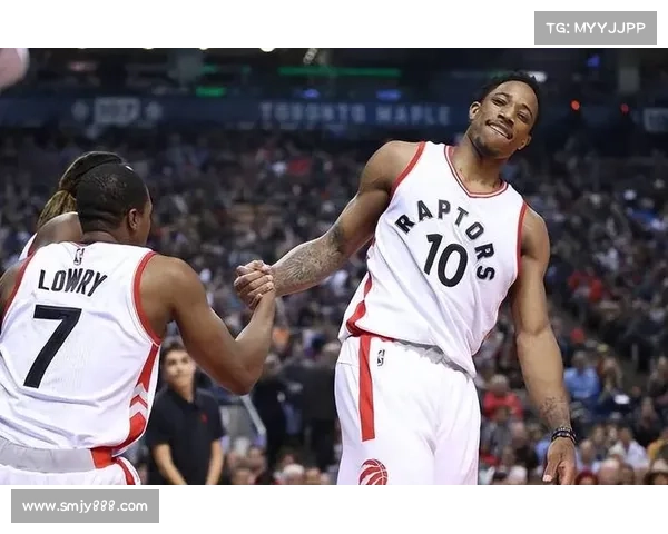 6日8:30视频直播NBA常规赛猛龙vs骑士 詹皇PK洛瑞 6日8:30视频直播NBA常规赛猛龙vs骑士 詹皇PK洛瑞